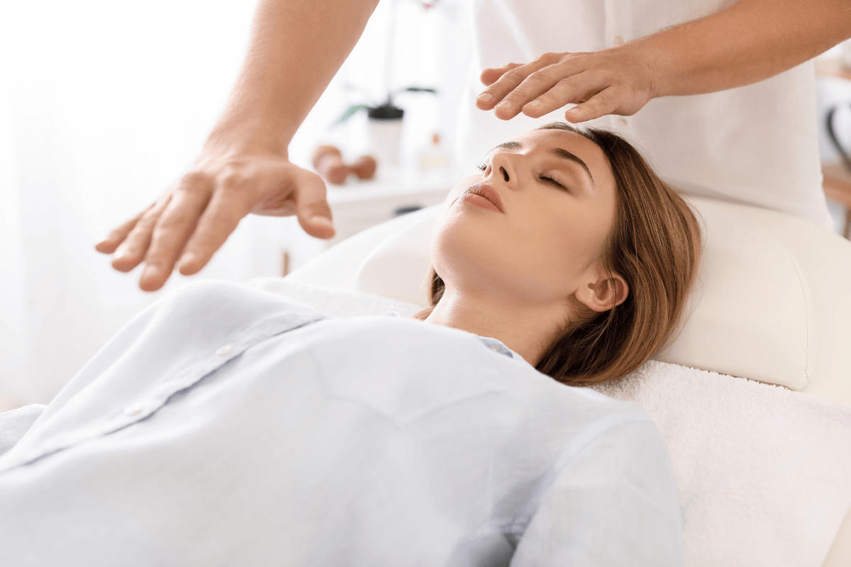 Reiki: o que é, para que serve e onde surgiu