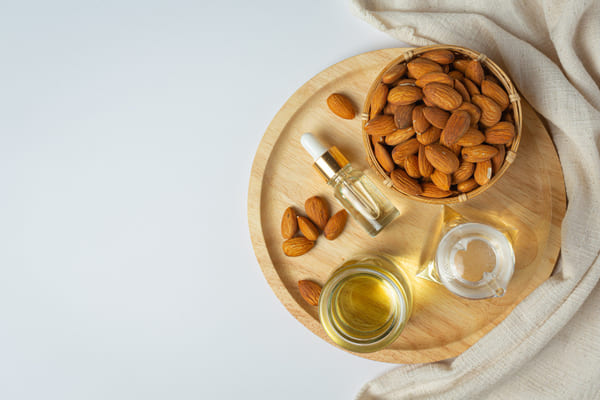 oleo de amendoas doce, melhores oleos vegetais para o cabelo